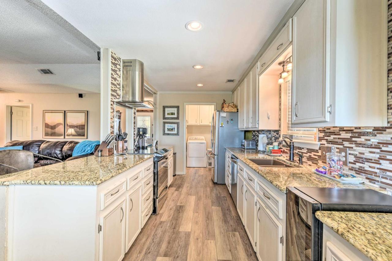 Abilene Home With Bbq And Pvt Yard, 1 Mi To Acu! Exteriör bild